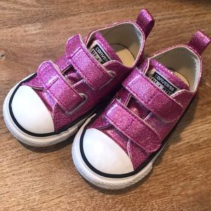 Toddler pink sparkle Velcro Converse